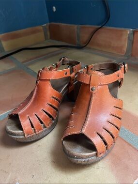 Women's Dansko Tan Leather Cutout Sandal Heels
